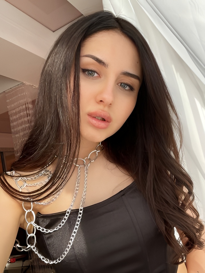 Ксения привлекальеная девушка из Унеча цена от 5000 руб