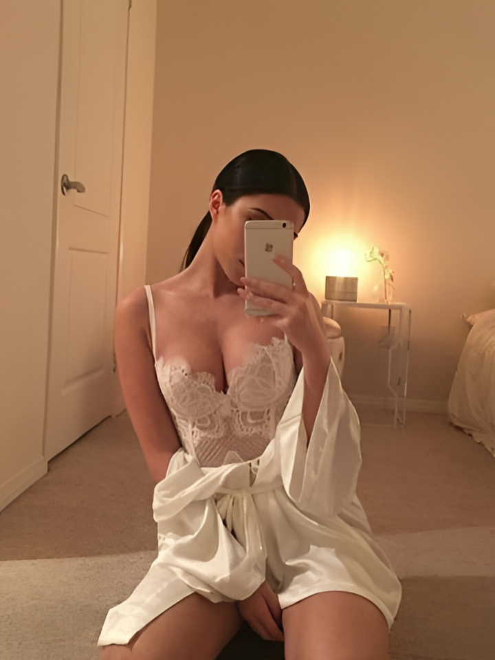 Индивидуалка Леся, доступна для личного знакомства от 5000 руб