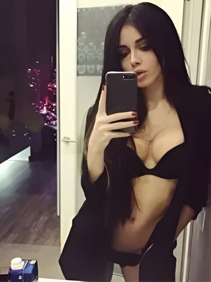 Нелли привлекальеная девушка из Унеча цена от 3000 руб