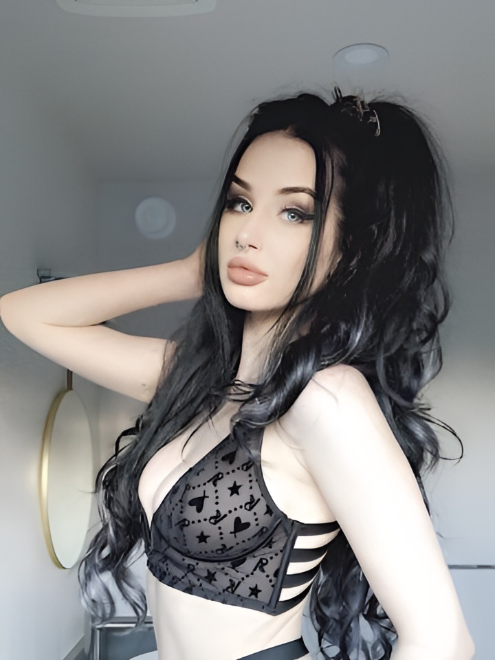 Снежанна привлекальеная девушка из Унеча цена от 5000 руб