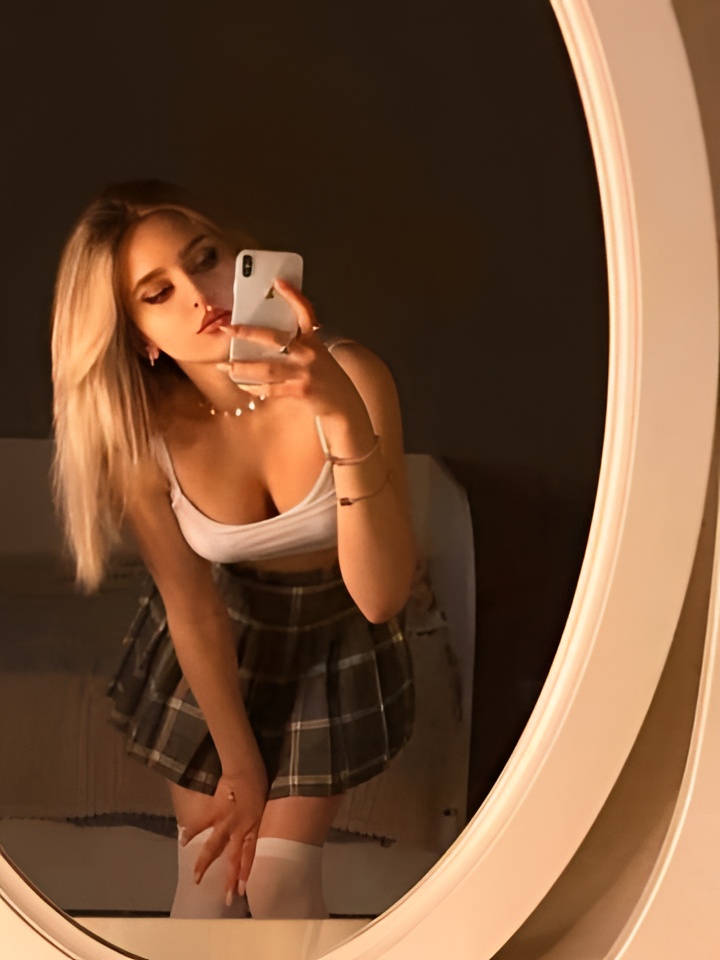 Индивидуалка Зина, доступна для личного знакомства от 1500 руб