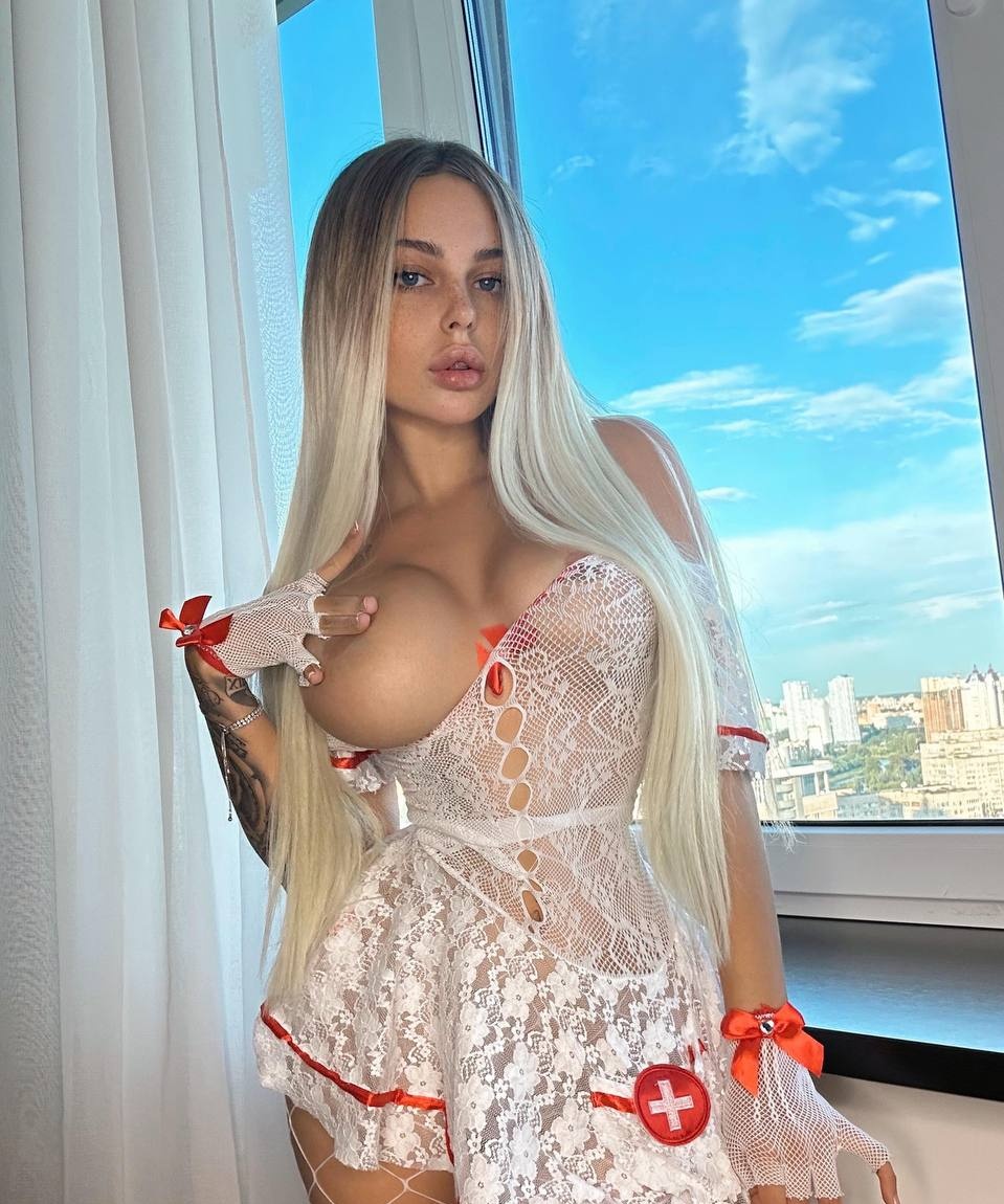 Мария привлекальеная девушка из Унеча цена от 8000 руб