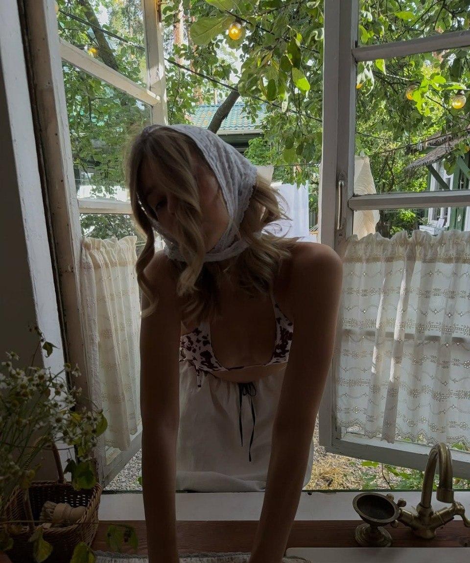 Дашуля привлекальеная девушка из Унеча цена от 6000 руб