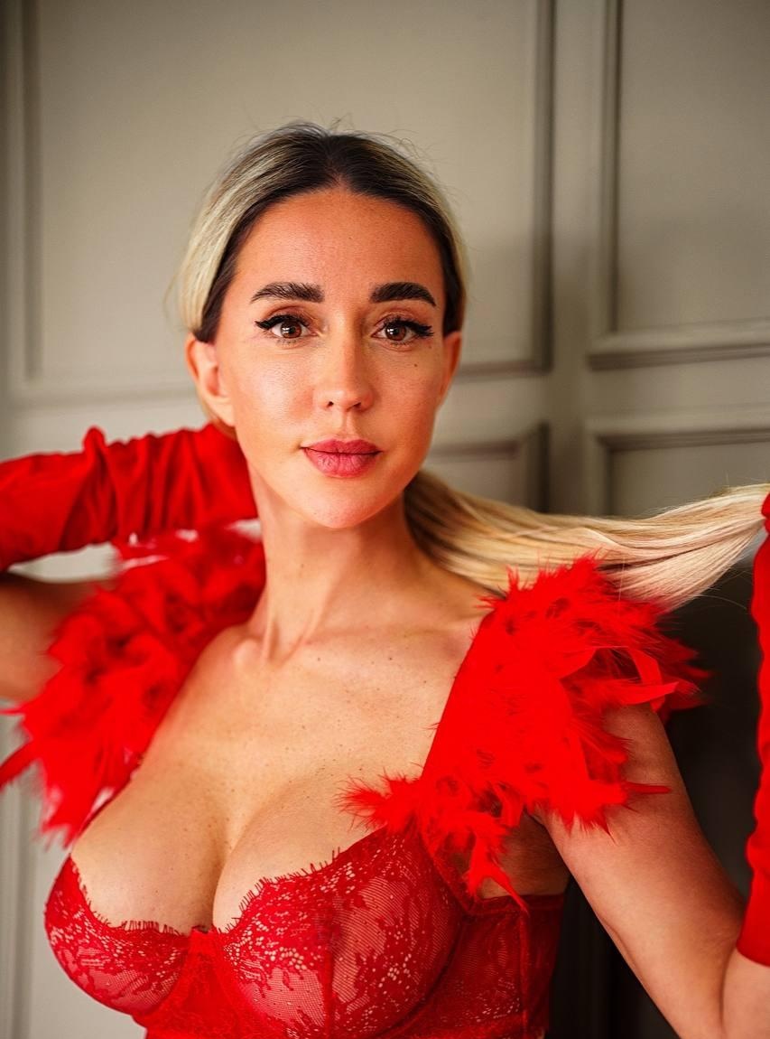 Индивидуалка Ася, доступна для личного знакомства от 6000 руб