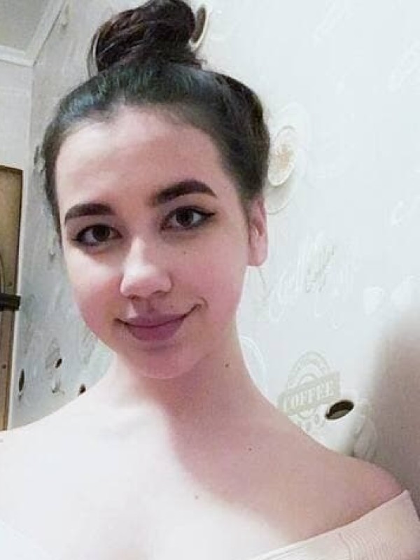 Ульяна привлекательная девушка из Унеча цена от 3000 руб